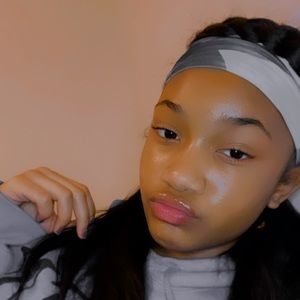 Meet your Posher, Zoë